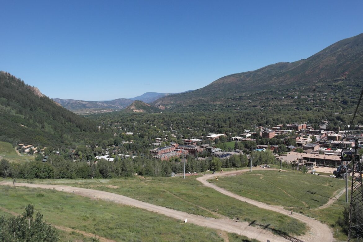 FOR THE RICH AND FAMOUS: ASPEN!