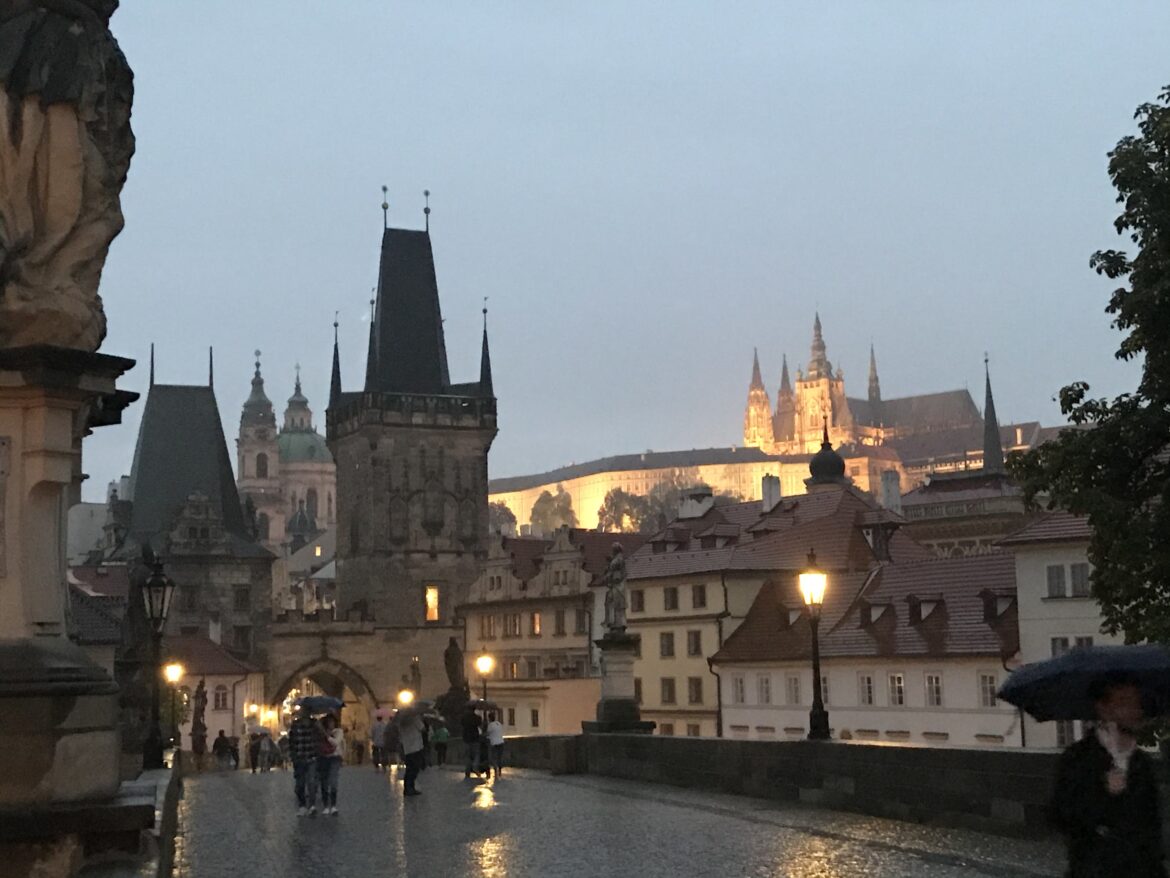 VAN KARLŠTEJN NAAR PRAAG