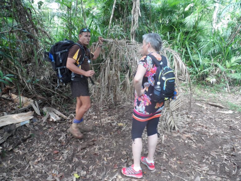 23 JULI: ABORIGINAL TRAILS AND DINNER WITH AUSSIES
